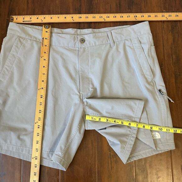 THE NORTH FACE Rolling Sun Shorts Gray Stretch Performance Hiking - Picture 13 of 13